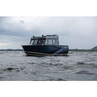 Алюминиевая лодка Realcraft 600 Cabin