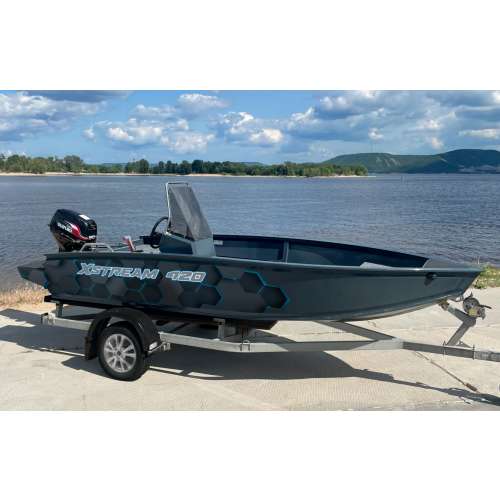 Алюминиевая лодка Xstream 420 S одноконсольная